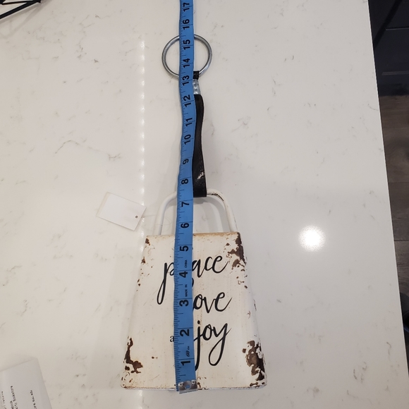 BNWT Christmas Cowbell Farmhouse Decor - Picture 4 of 5